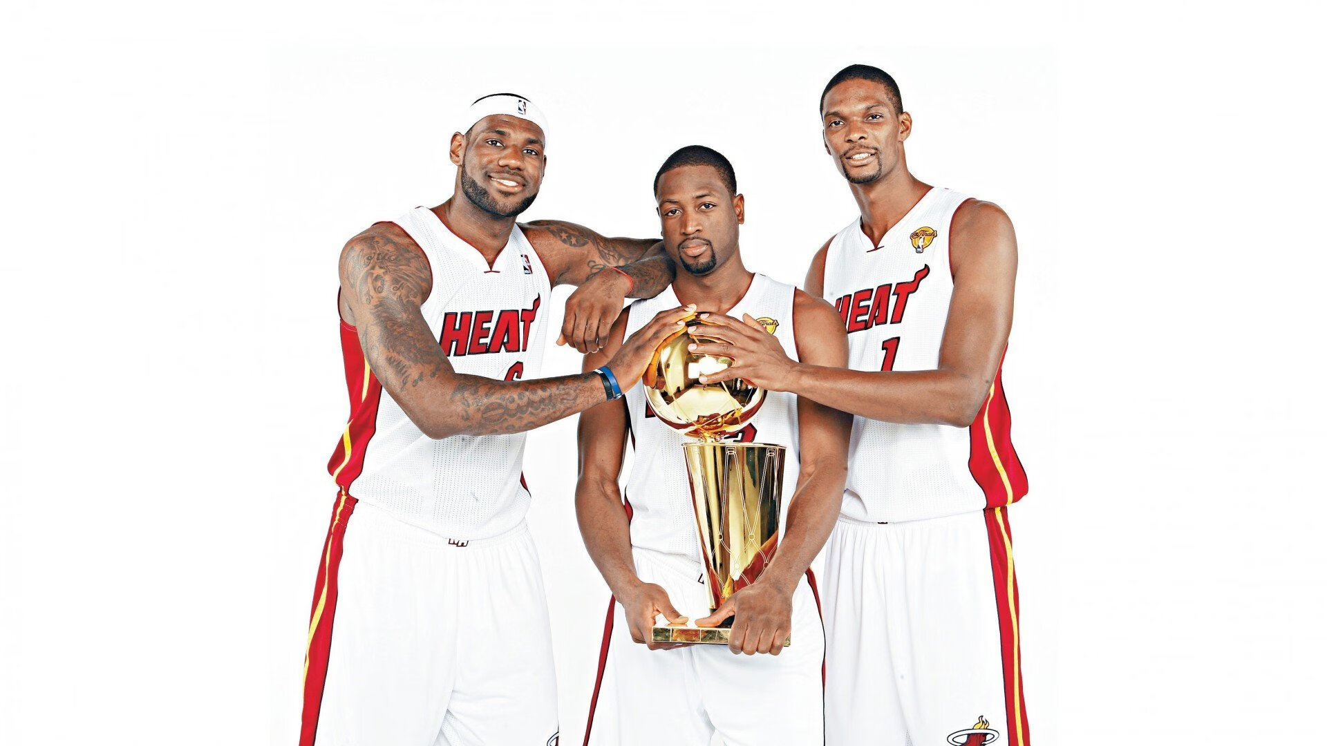 菲尼克斯太阳主帅放话:英超半决赛必胜休斯顿火箭,陈梦冷笑回应